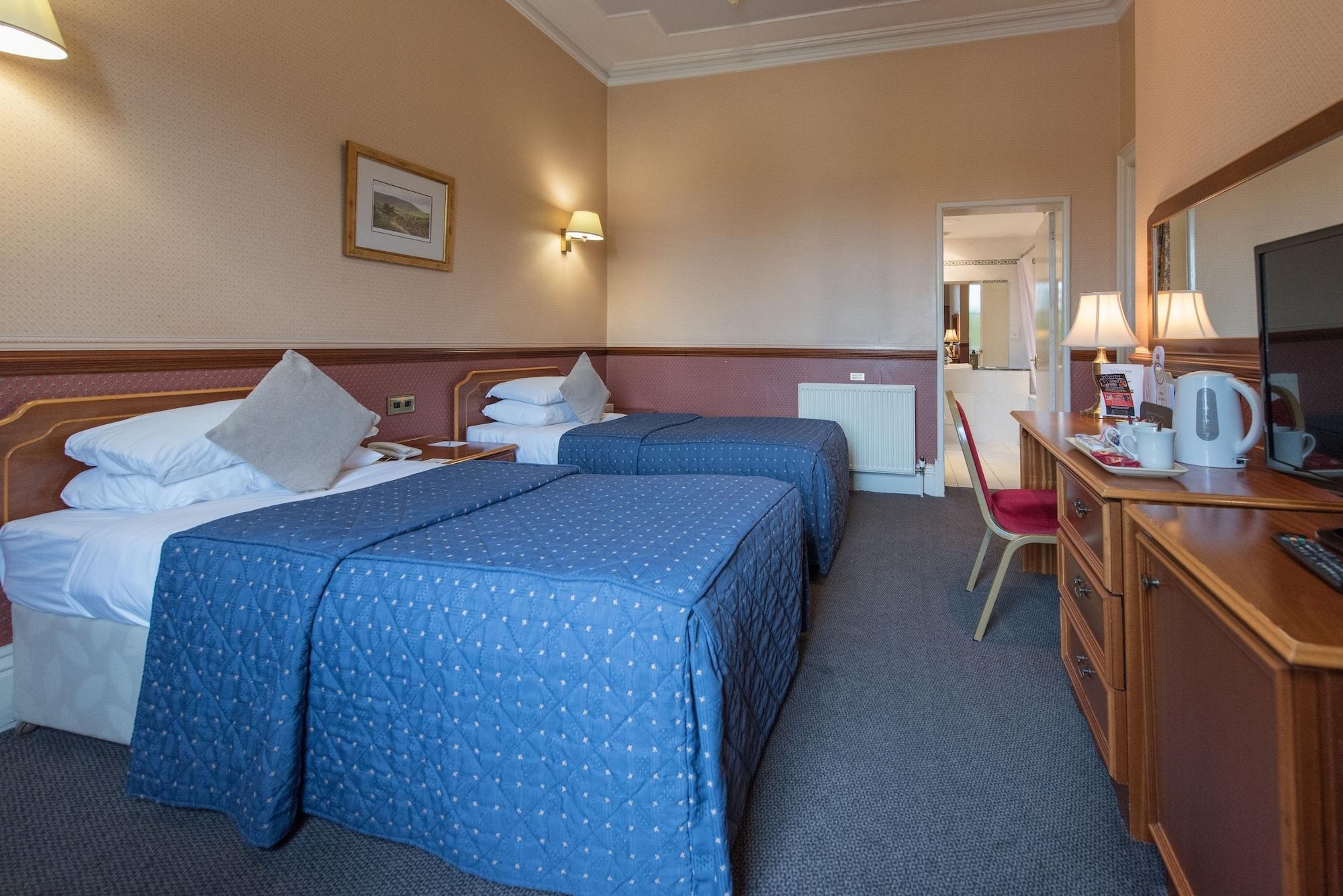 Cairn Hotel Harrogate Exteriör bild