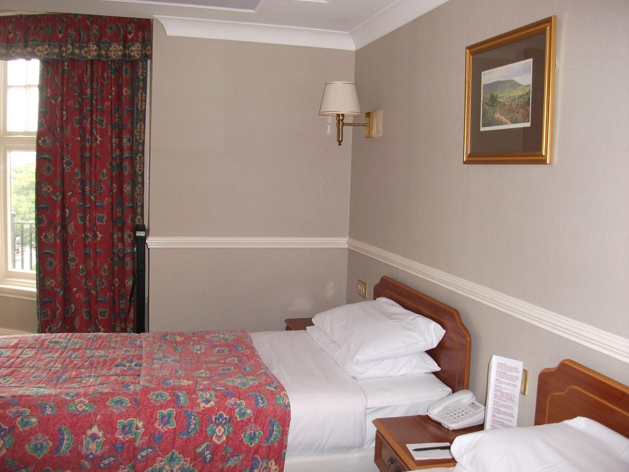 Cairn Hotel Harrogate Exteriör bild
