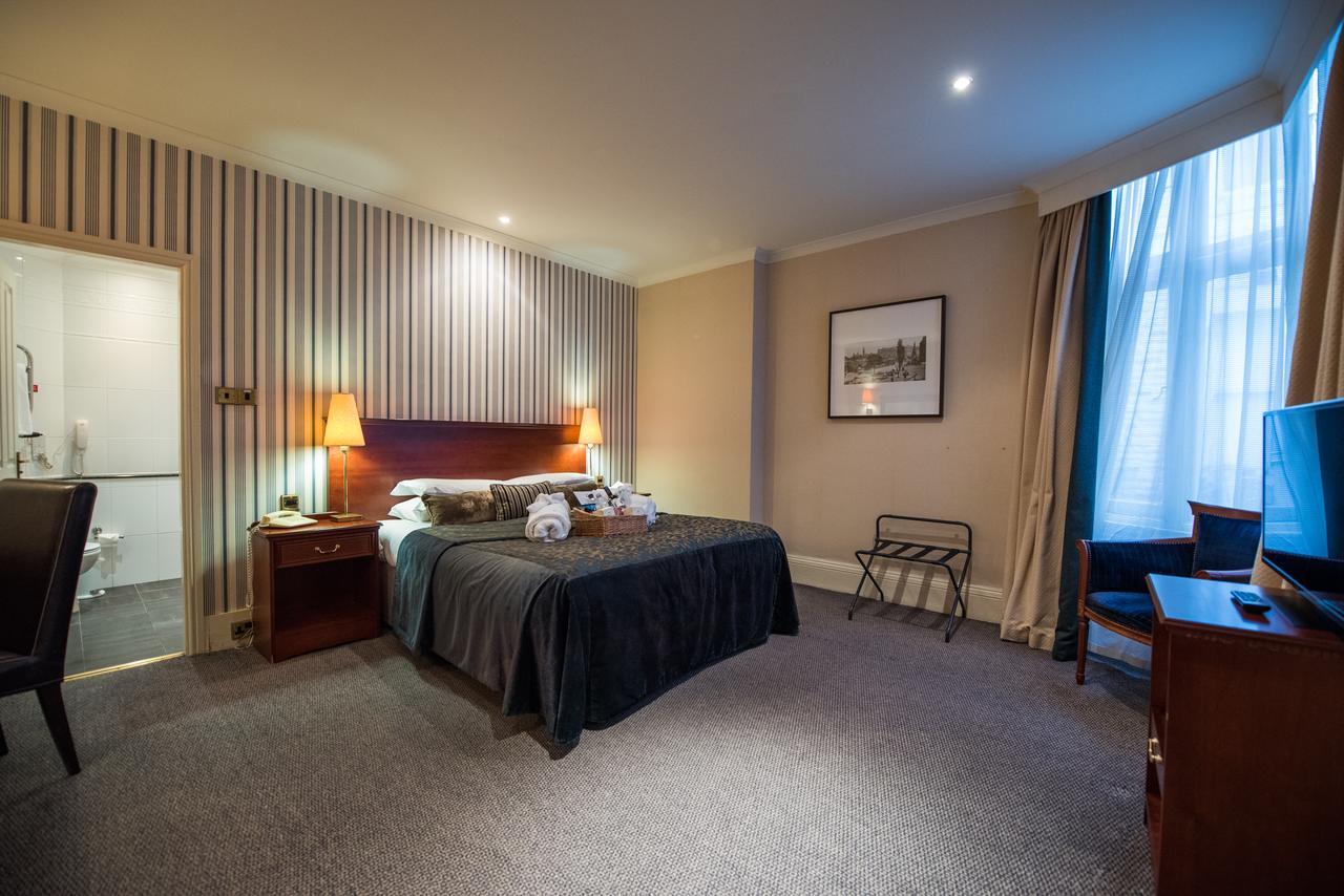 Cairn Hotel Harrogate Exteriör bild
