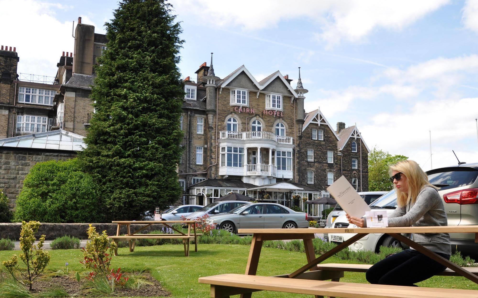 Cairn Hotel Harrogate Exteriör bild